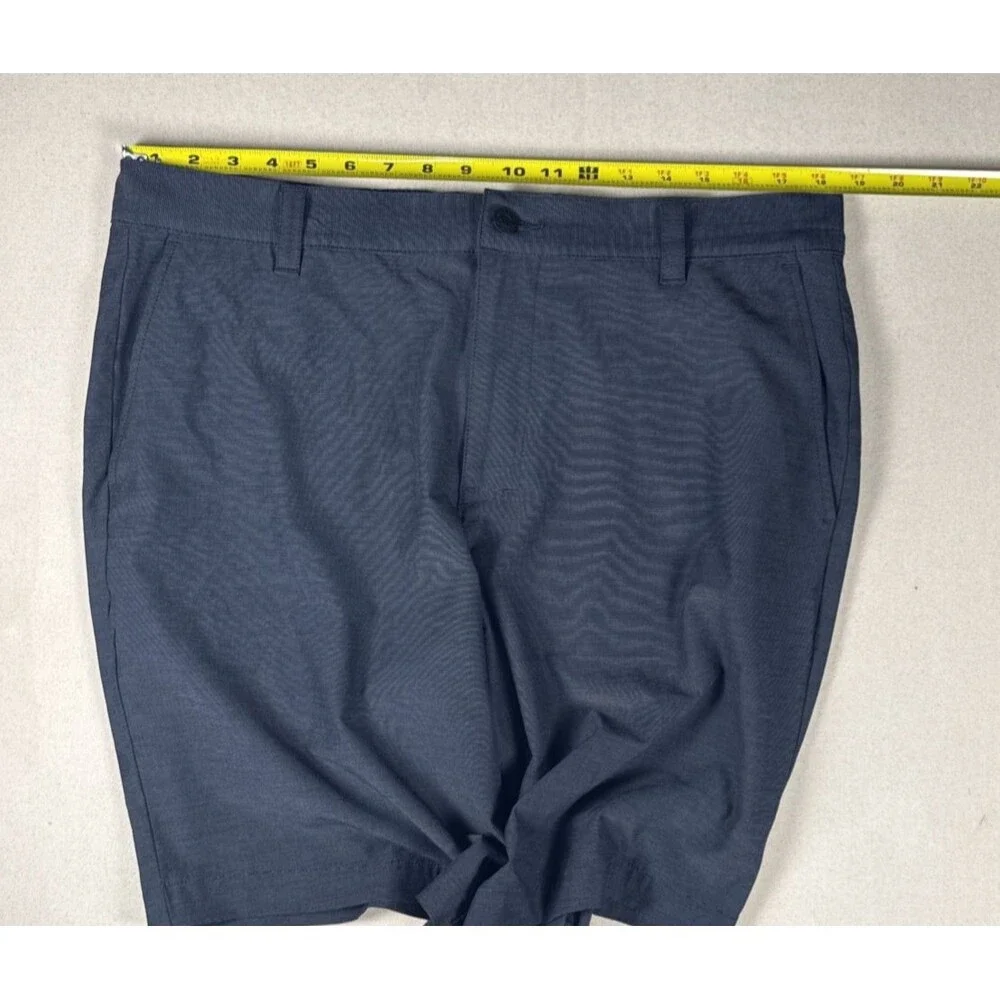 Banana Republic Mens Core Temp Shorts 38 Gray Performance Tech Chino Golf Resort